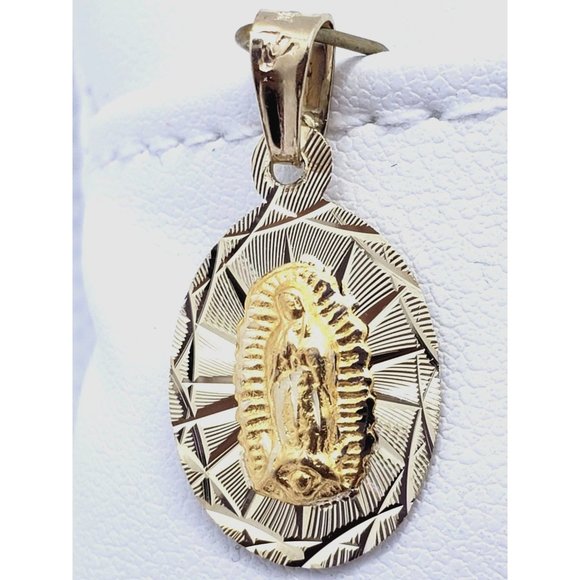 14k REAL GOLD Oval Guadalupe Scapular Pendant - Picture 3 of 6